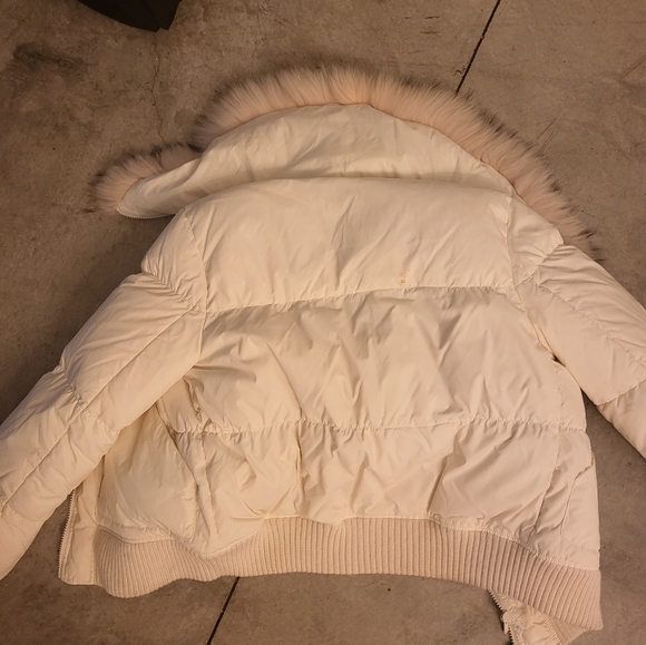 Ski jacket - Picture 2 of 3